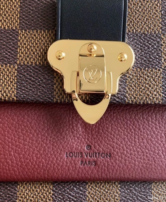 WIS LOUIS WALLET VUITTON CHAIN VAVIN 0121